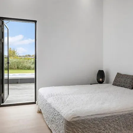 Semesterbostad Stunning In With Sauna *